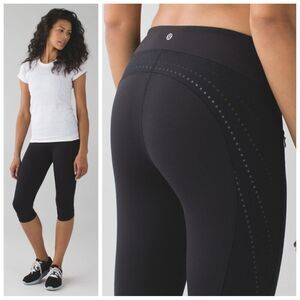 Lululemon Stop At Nothing Crop Legging Black sz 4